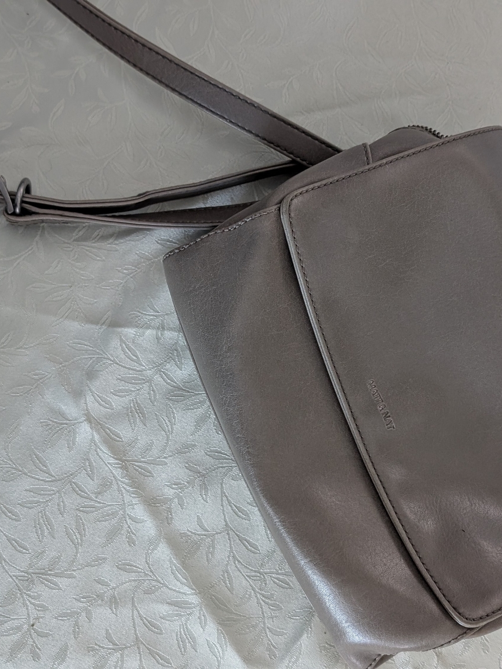 Matt & Nat Vegan Leather Crossbody Bag in Taupe